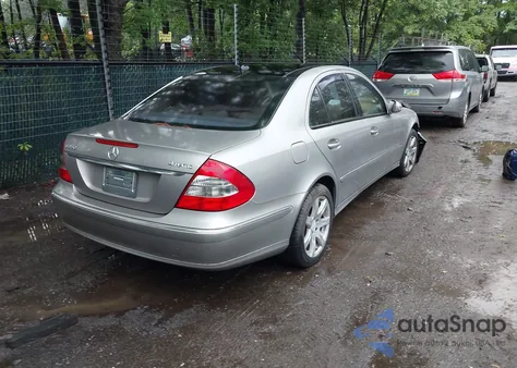 2008 Mercedes-Benz E 350 4Matic из США, поврежденный, VIN WDBUF87X38B257041